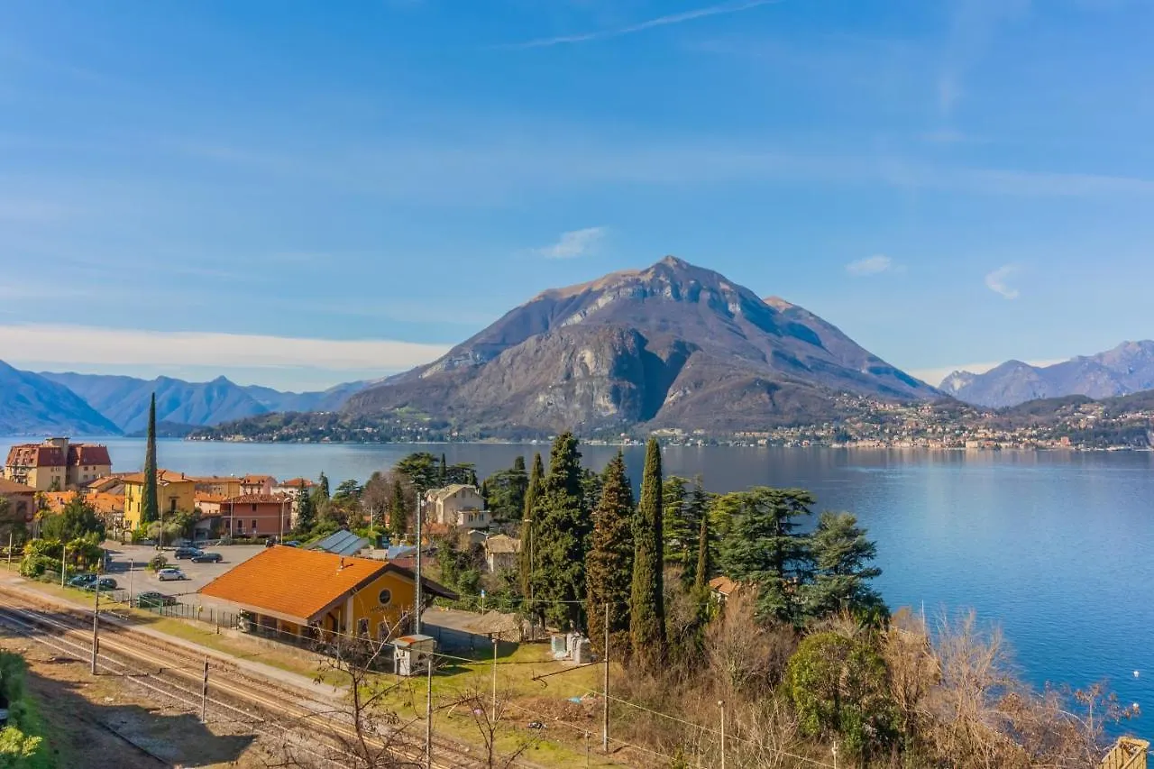 Flower House With Lake View By Wonderful Italy Perledo